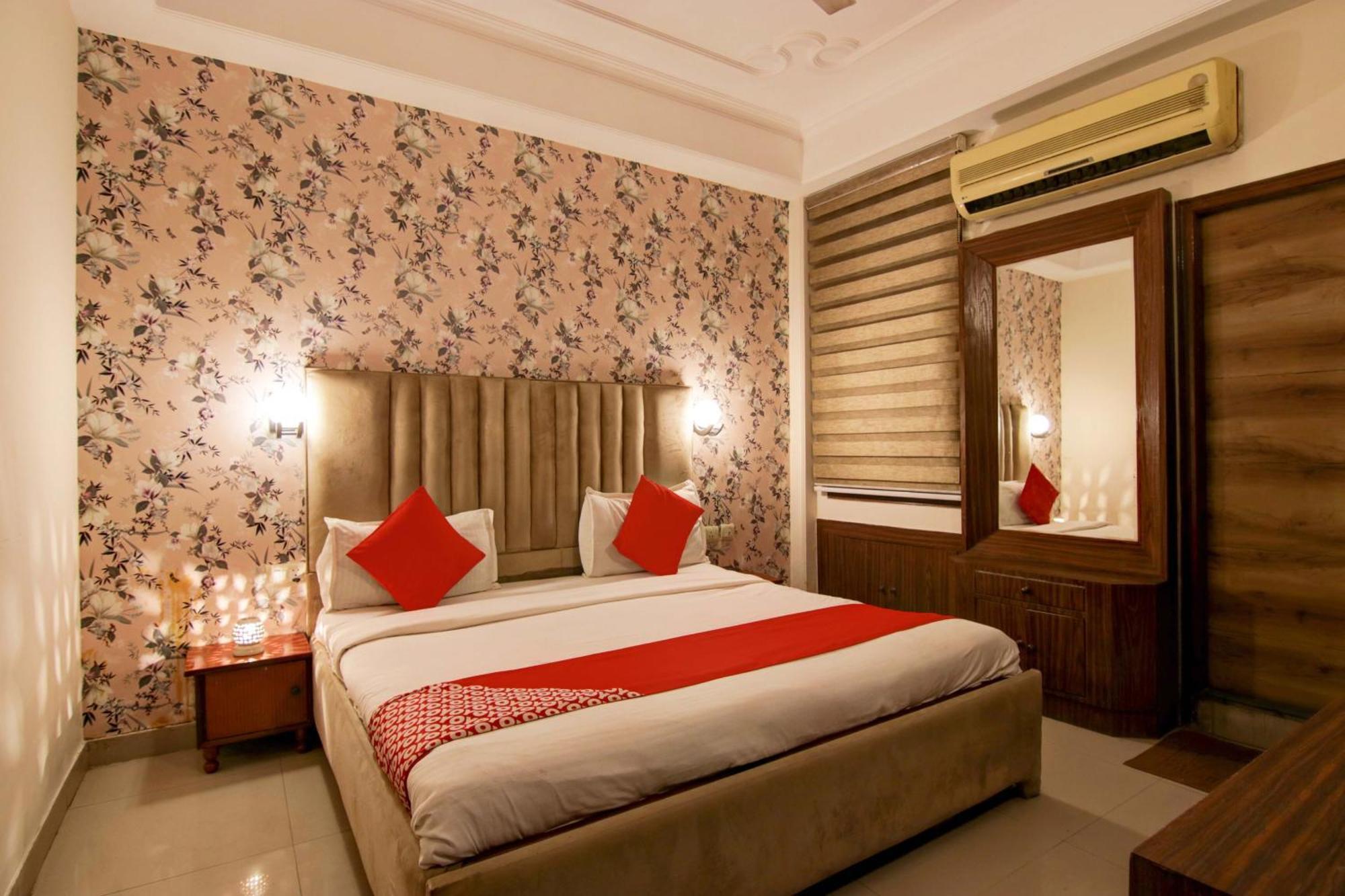 O Airport Pittors Que Delhi Hotel New Delhi